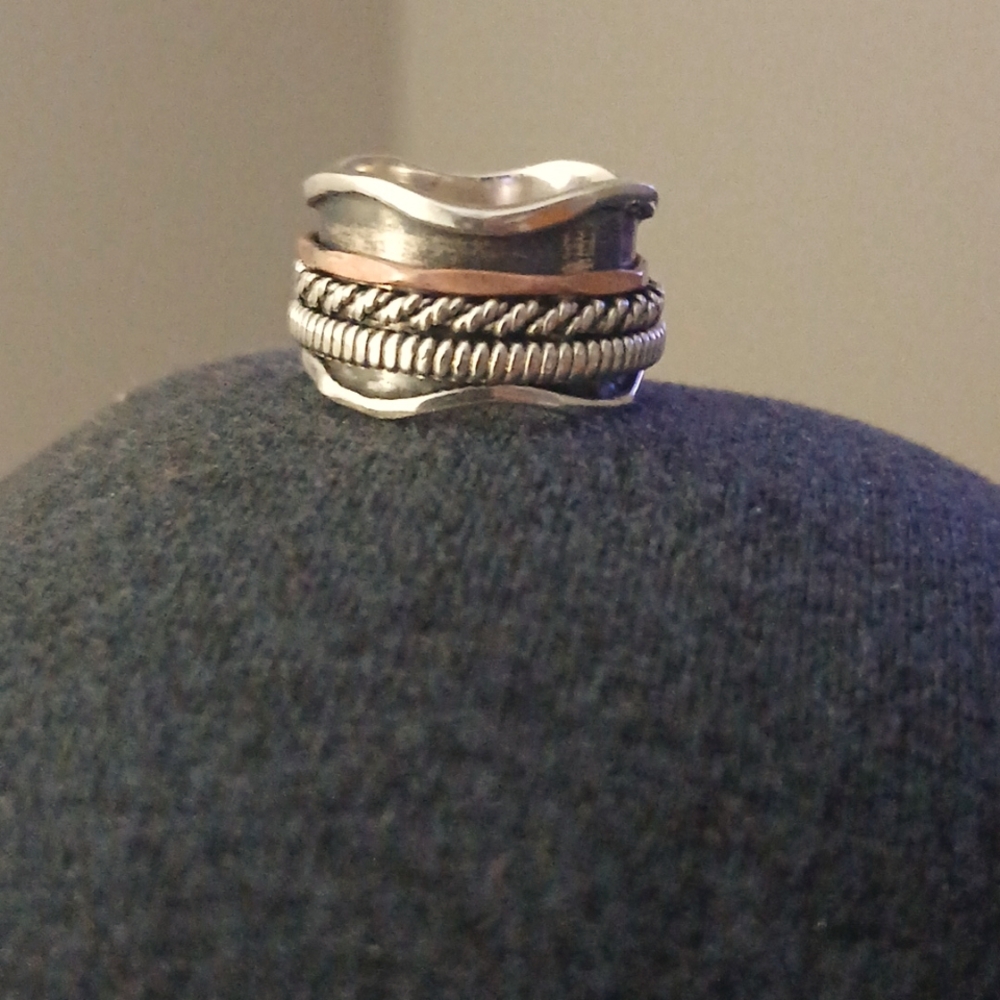 Sterling silver spinner ring